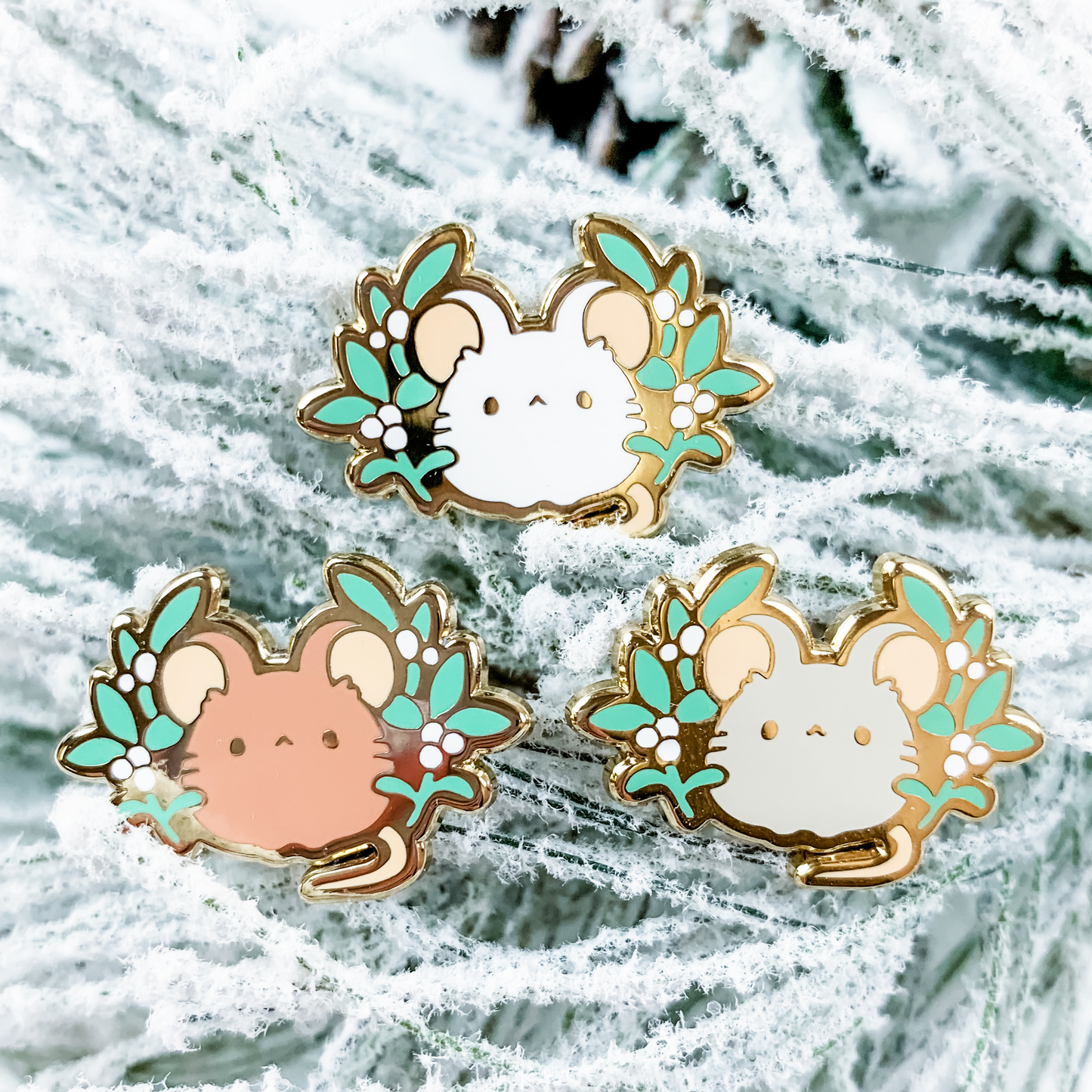 Mistletoe Mouse Mini Enamel Pin