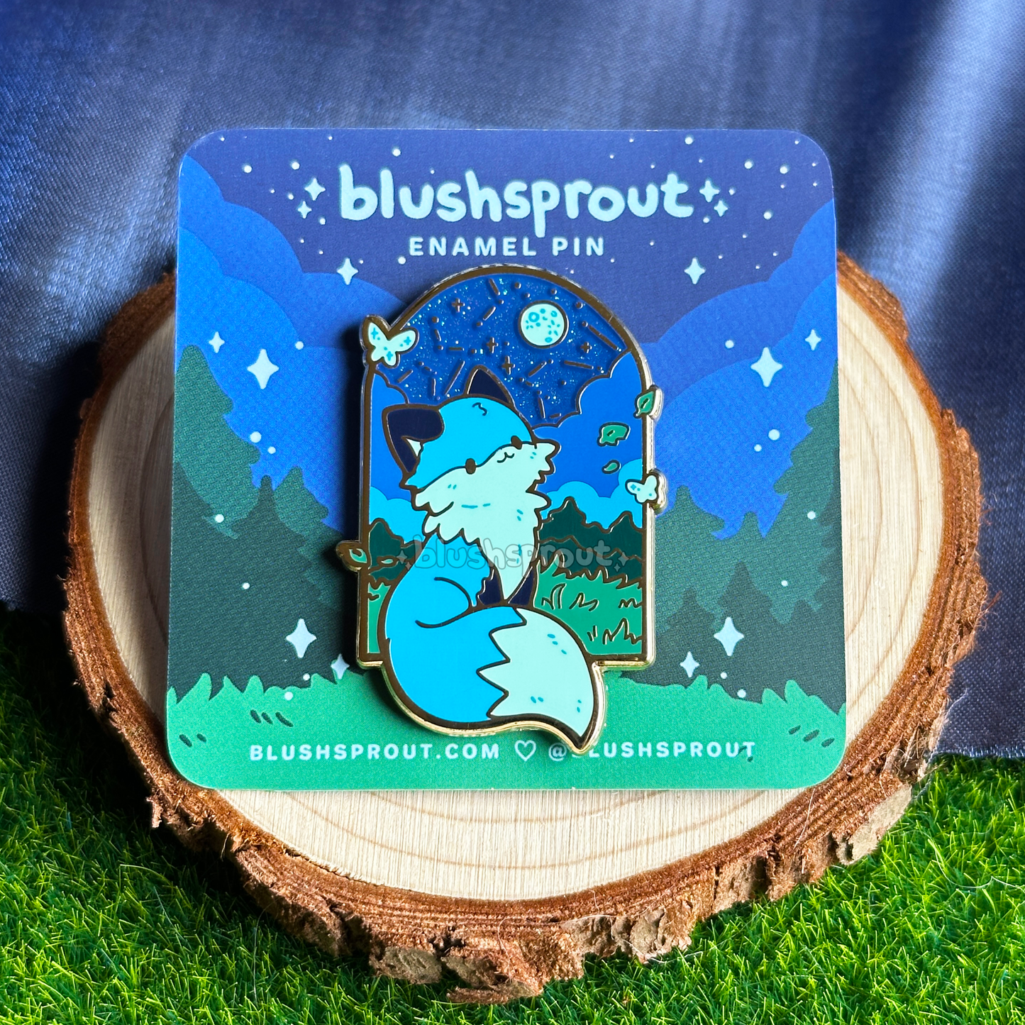 Starry Night Fox Enamel Pin