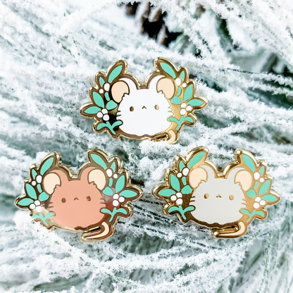 Mistletoe Mouse Mini Enamel Pin