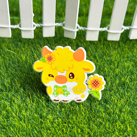 Mooquet: Sunflower Cow Dyed Enamel Pin