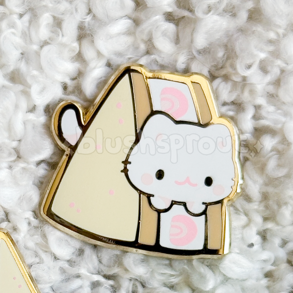 Sando Kitty Enamel Pin