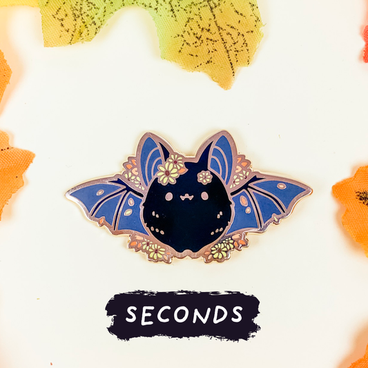 [SECONDS BIN] [FLORANIMALS] Black-Eyed Susan Bat (Black) Enamel Pin