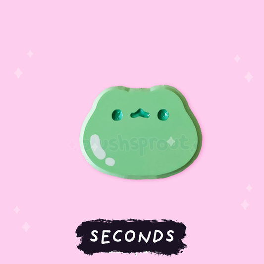 [SECONDS BIN] [FROGGIE] Froggie Gummy (Green) Mini Dyed Enamel Pin