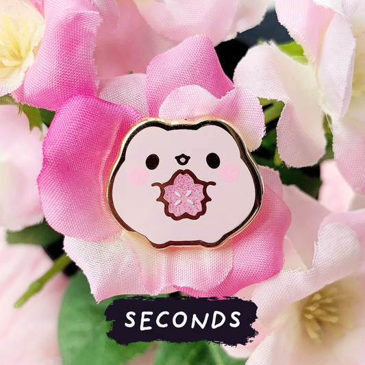 [SECONDS BIN] [FROGGIE] Froggie Sakura Enamel Pin
